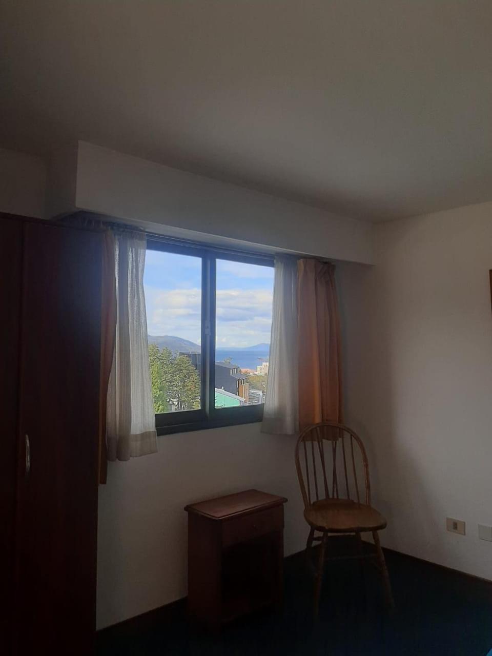 Tzion B&B Ushuaia Exterior photo